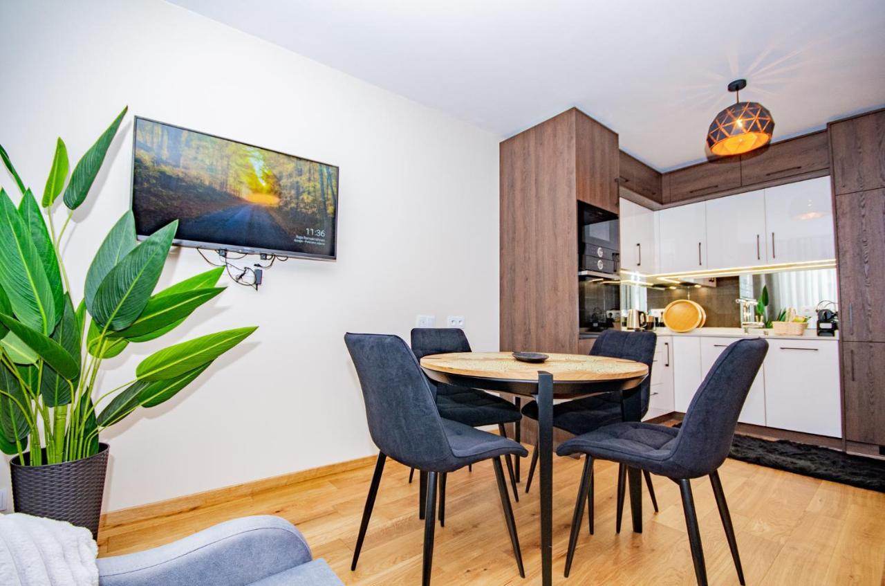 Inpoint Spacious Apartments Near Main Square & Kazimierz District Краків Екстер'єр фото