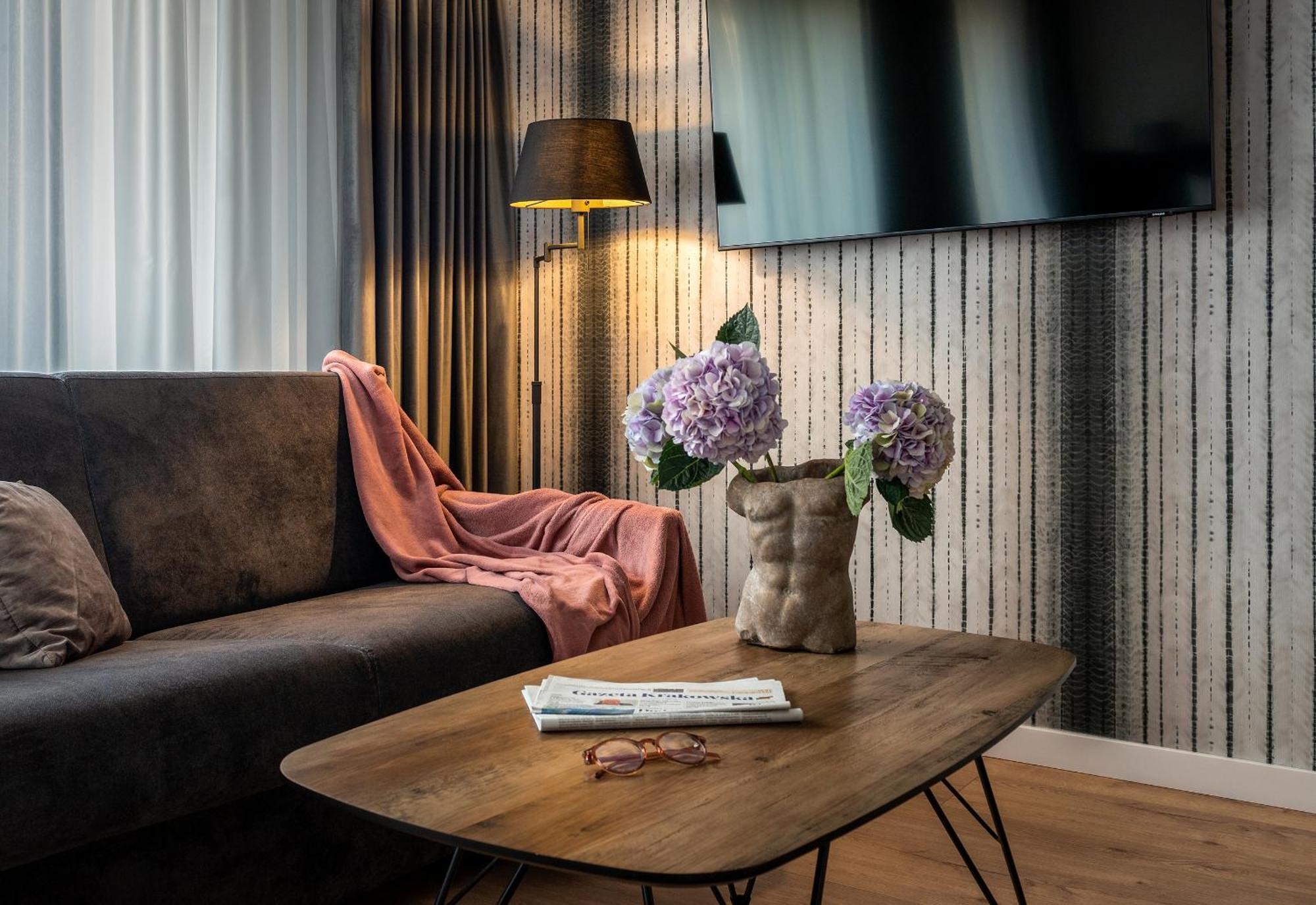Inpoint Spacious Apartments Near Main Square & Kazimierz District Краків Номер фото