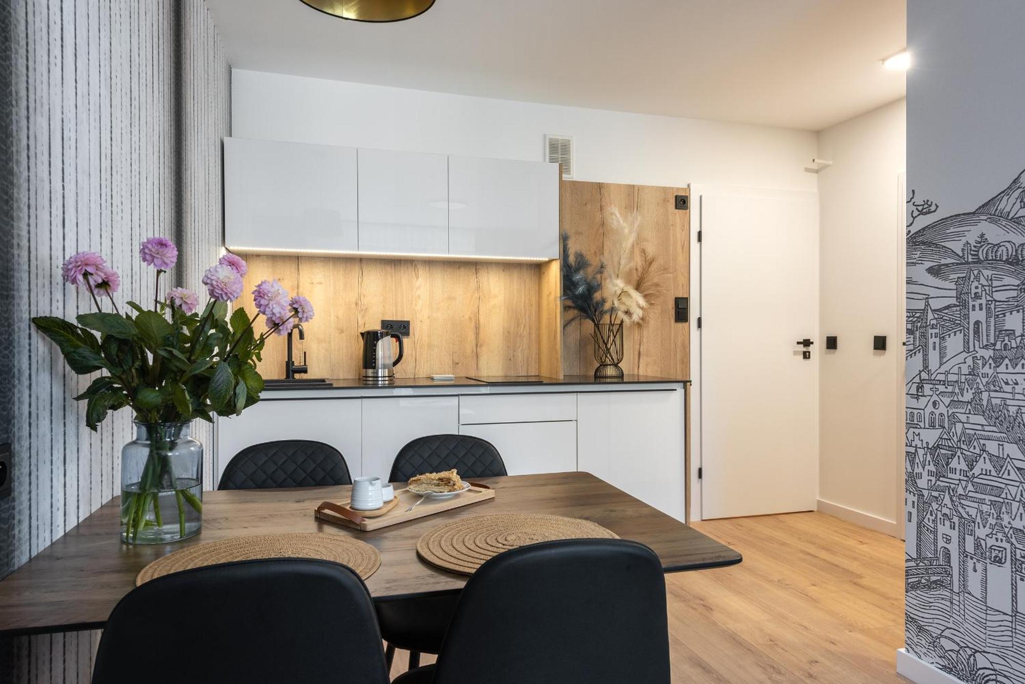 Inpoint Spacious Apartments Near Main Square & Kazimierz District Краків Номер фото