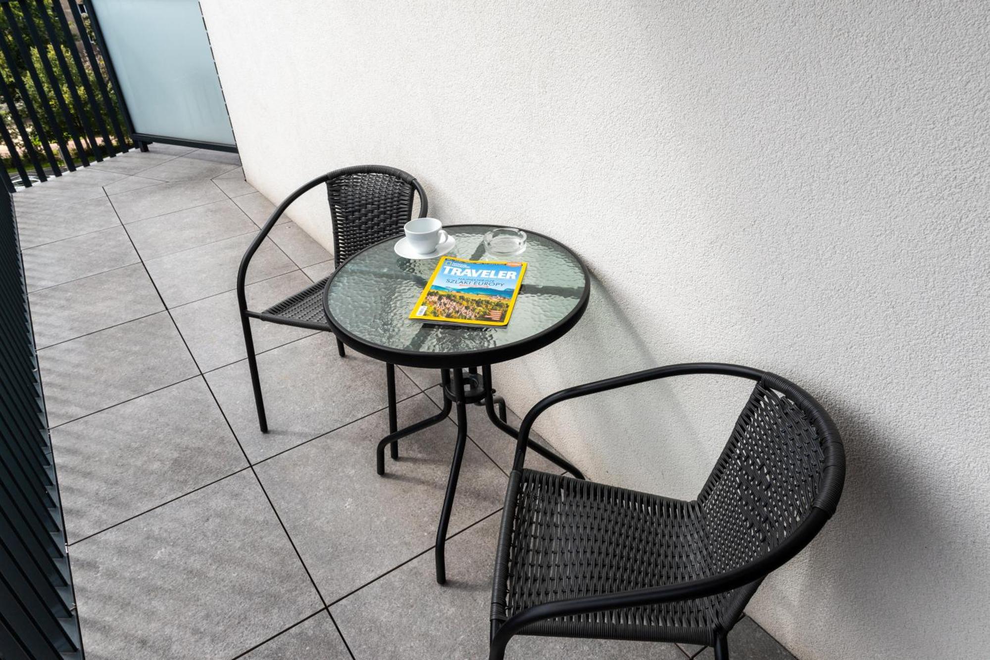 Inpoint Spacious Apartments Near Main Square & Kazimierz District Краків Номер фото