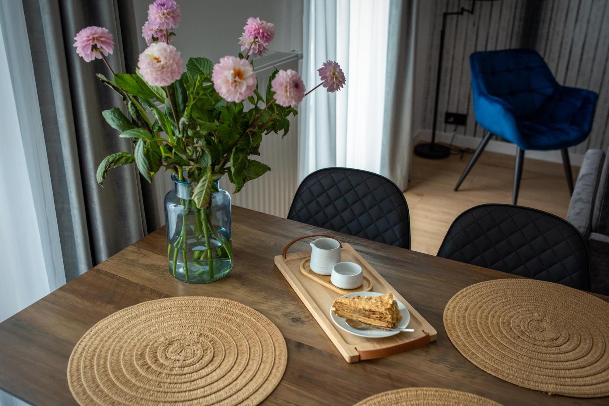 Inpoint Spacious Apartments Near Main Square & Kazimierz District Краків Номер фото