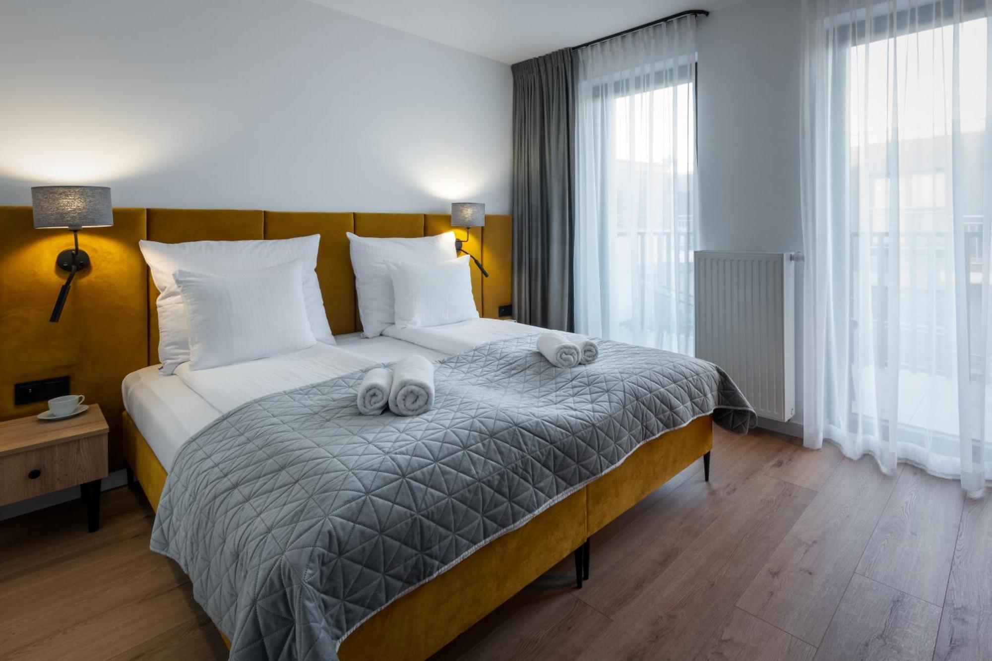 Inpoint Spacious Apartments Near Main Square & Kazimierz District Краків Номер фото